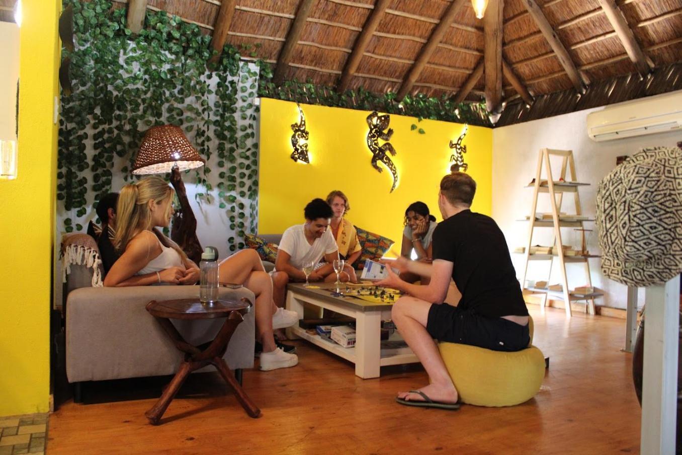 Kruger Park Hostel Marloth Park Ngoại thất bức ảnh