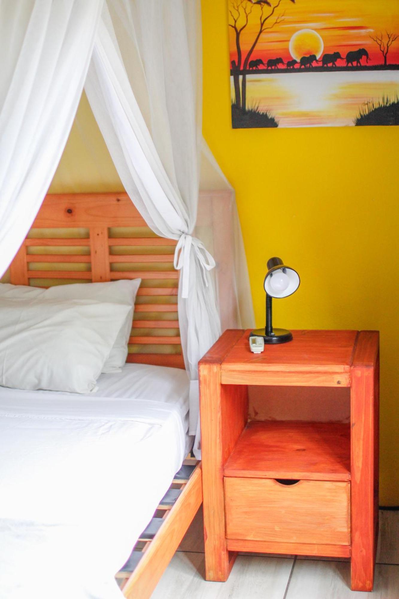 Kruger Park Hostel Marloth Park Ngoại thất bức ảnh